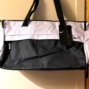 NIKE RADIATE GYM BAG WHITE/BLACK